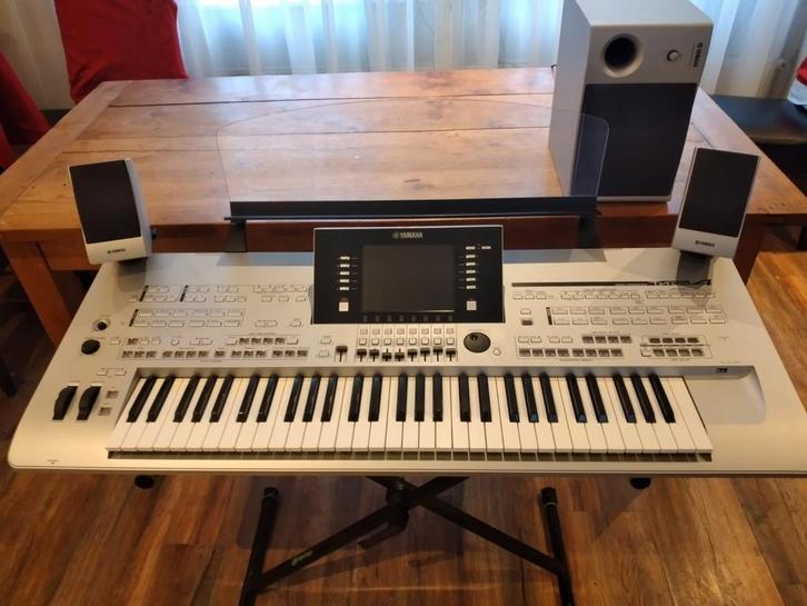 Tyros 4 xxl, Muziek en Instrumenten, Keyboards, Zo goed als nieuw, 61 toetsen, Yamaha, Ophalen