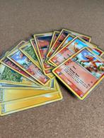 14 Pokemon kaarten Trainer Kit Minun, Ophalen of Verzenden, Zo goed als nieuw