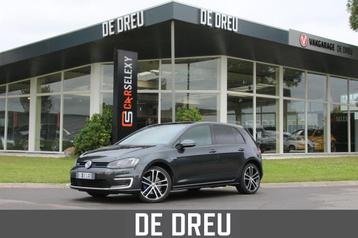 Volkswagen Golf 1.4 TSI GTE | PANORAMA | CAMERA | CARPLAY beschikbaar voor biedingen