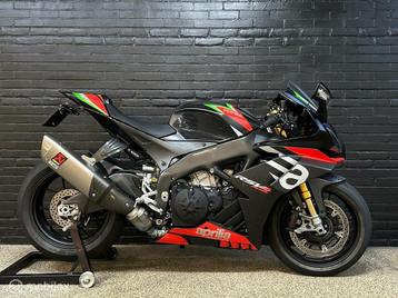 Aprilia RSV4 Factory 217pk | APRC | ABS | Full Akra | TOPSTA beschikbaar voor biedingen