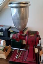 Antieke winkel koffiemolen, Ophalen