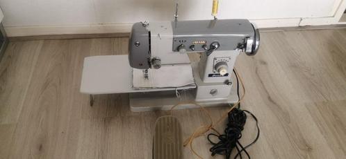 Naaimachine Youth Zo goed als nieuw, Hobby en Vrije tijd, Naaimachines en Toebehoren, Zo goed als nieuw, Naaimachine, Overige merken