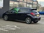 Peugeot 208 1.2 PureTech Allure/1STE EIG/CARPLAY/CAMERA/NAVI, Auto's, Voorwielaandrijving, Stof, Gebruikt, Euro 6
