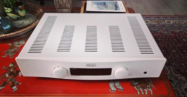 HEGEL RÖST
4 weken jong. (Evt.Ruilen tegen andere audio)., Audio, Tv en Foto, Versterkers en Receivers, Zo goed als nieuw, 120 watt of meer