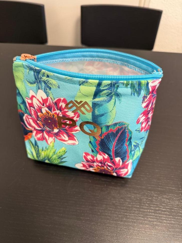 Make-up Tas - Kleurrijke toilettas met bloemenprint, Sieraden, Tassen en Uiterlijk, Toilettassen, Nieuw, Dame, Blauw, Ophalen of Verzenden