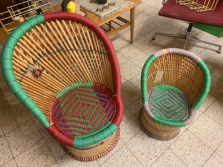 Rotan Stoelen Set met Kleurrijk Touw vintage, Huis en Inrichting, Stoelen, Gebruikt, Twee, Riet of Rotan, Overige kleuren, Ophalen