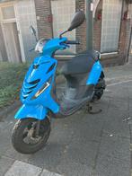 Piaggio zip 4T 2017, Fietsen en Brommers, Scooters | Piaggio, Ophalen, Gebruikt, Zip, Benzine