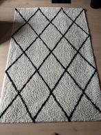 Vloerkleed wit/zwarte ruit 230x160, Ophalen, Wit, 200 cm of meer, Zo goed als nieuw