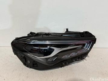 Mercedes CLA W118 Facelift LED koplamp rechts A1189068601 beschikbaar voor biedingen