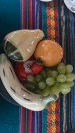 Vintage Fruitschaal - Gemaakt in Portugal, Antiek en Kunst, Antiek | Keramiek en Aardewerk, Ophalen