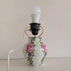 Vintage brocante vaaslamp lamp tafellamp met bloemen. Frans., Huis en Inrichting, Ophalen of Verzenden, Gebruikt, Overige materialen