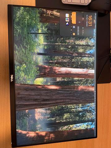 Dell U2415b 24 inch monitor beschikbaar voor biedingen