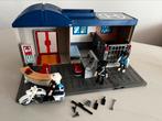Playmobil politiestation, Kinderen en Baby's, Speelgoed | Playmobil, Ophalen of Verzenden, Zo goed als nieuw, Complete set