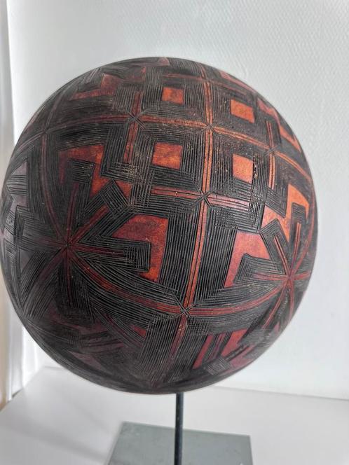 Grote Afrikaanse Luba Kalebas privé collectie Matadi Congo, Antiek en Kunst, Kunst | Niet-Westerse kunst, Ophalen of Verzenden