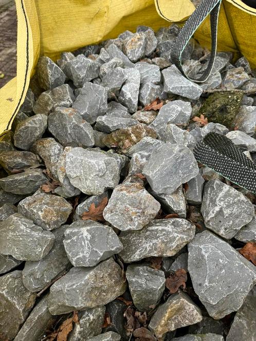 Volle bigbag met natuursteen keien, Tuin en Terras, Grind, Keien en Split, Zo goed als nieuw, Ophalen of Verzenden