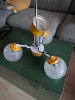 Vintage hanglamp met 3 glazen bollen, Huis en Inrichting, Lampen | Hanglampen, Ophalen, Gebruikt, 50 tot 75 cm, Vintage