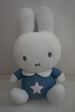 Nijntje knuffel met rammelaar - Miffy blauw denim ster 33 cm, Ophalen of Verzenden, Zo goed als nieuw, Konijn