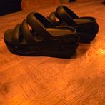 Crocs Slippers - Comfortabel en Stijlvol!, Ophalen of Verzenden