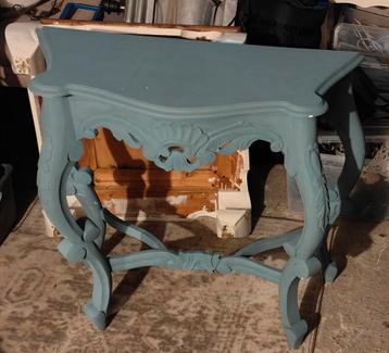 Barok sidetable  beschikbaar voor biedingen