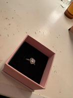 2 x Pandora ringen goud en zilver met hartje met steentjes, Ophalen of Verzenden, Zo goed als nieuw, Dame, Goud
