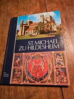 St. Michael - Zu Hildesheim, Boeken, Prentenboeken en Plaatjesalbums, Ophalen of Verzenden, Zo goed als nieuw