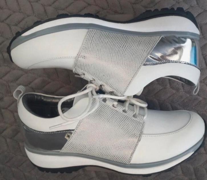Xsensible Schoenen Leer Nieuw Wit Zilver Mt 40 G, Kleding | Dames, Schoenen, Nieuw, Sneakers of Gympen, Wit, Ophalen of Verzenden