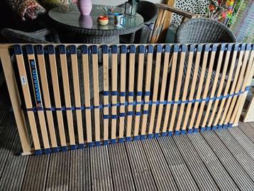 TE KOOP: Bedbodem 80 x 200 en eventueel matras beschikbaar voor biedingen