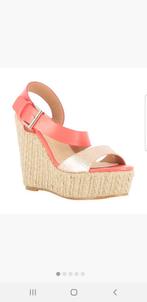 Sleehakken zalmroze met goud maat 37, Ophalen of Verzenden, Zo goed als nieuw, Schoenen met hoge hakken, Roze