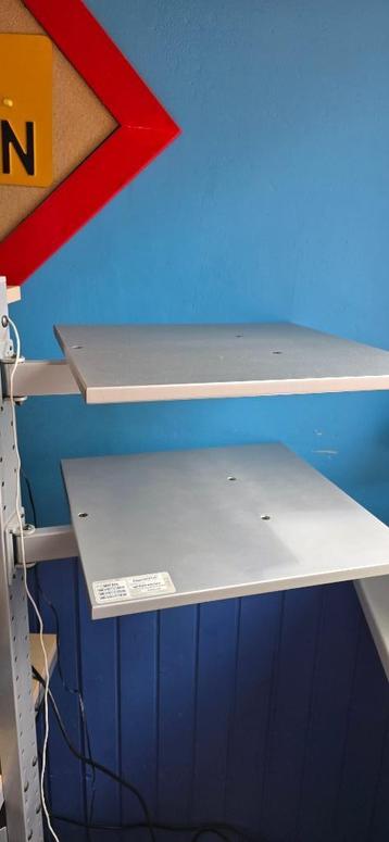 Gratis: uitbreidingen voor Ikea bureau Jerker (LET OP) beschikbaar voor biedingen
