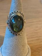 Prachtige zilveren labradorite ring maat 16