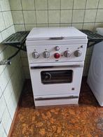 Gave retro gasfornuis met oven., Witgoed en Apparatuur, Fornuizen, Ophalen of Verzenden, Zo goed als nieuw