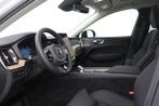 Volvo XC60 T6 Plug-in hybrid Plus Dark | FACELIFT | Head-Up, Auto's, Automaat, Gebruikt, Euro 6, 4 cilinders