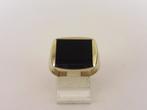 Gouden herenring met onix                                G18