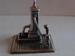MIniatuur zilver Ej101 man a waterpomp zilveren miniaturen, Verzenden, Zilver