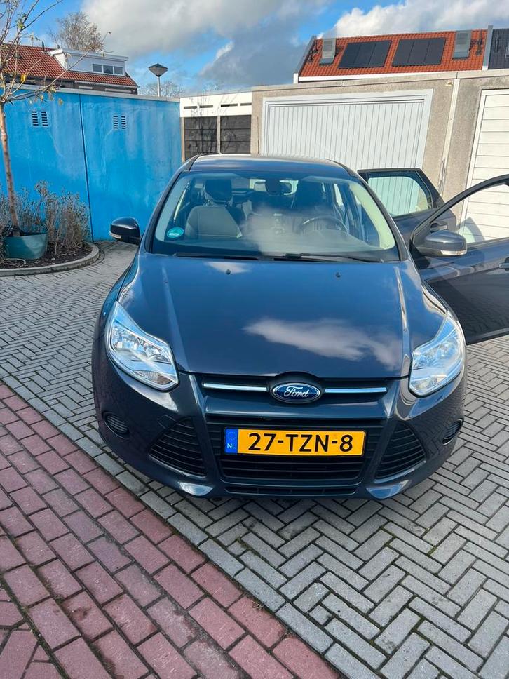Ford Focus 1.6 Ti- 2012 Grijs 165000 km NAP, Auto's, Ford, Particulier, Focus, Benzine, B, Stationwagon, Automaat, Origineel Nederlands