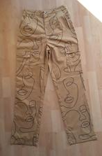 Broek in beige met print van Boohoo mt 40, Maat 38/40 (M), Verzenden, Zo goed als nieuw, Lang