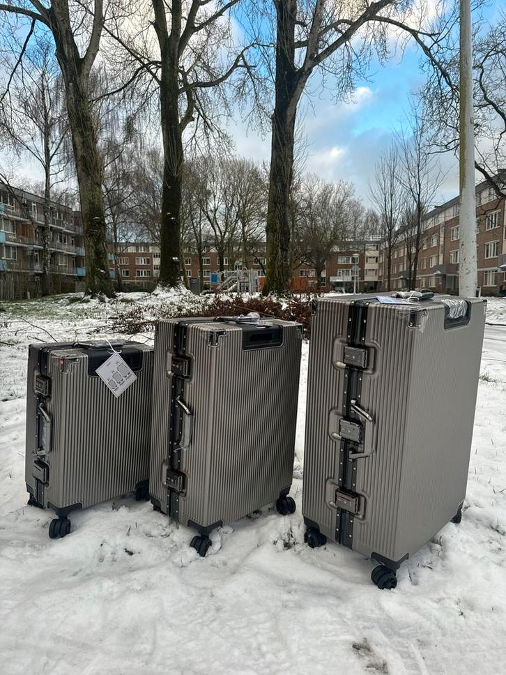 Aluminium/Polycarbonaat Kofferset - Krasbestendig & Licht, Sieraden, Tassen en Uiterlijk, Koffers, Nieuw, Hard kunststof, 70 cm of meer