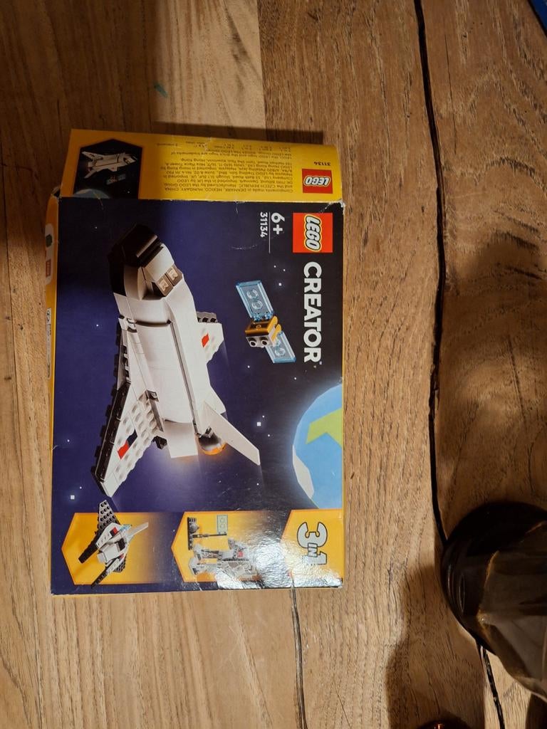 Lego 3in1 creator space shuttle - 31134, Kinderen en Baby's, Speelgoed | Duplo en Lego, Ophalen, Gebruikt