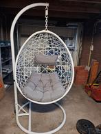 Witte hangstoel ei voor buiten, Tuin en Terras, Ophalen, Zo goed als nieuw
