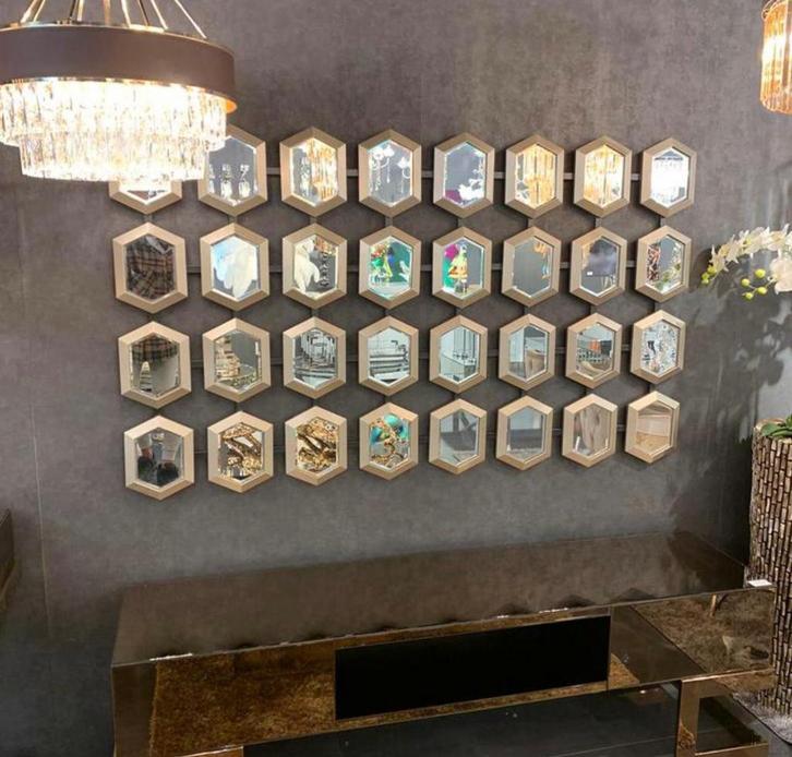 Honinggraat spiegel 16/32 vakjes nieuw honing graat mirror, Huis en Inrichting, Woonaccessoires | Spiegels, Nieuw, Minder dan 50 cm