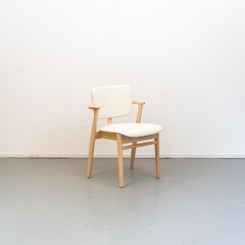 Artek Domus stoel Beuken hout Wit Leer Nieuw, Huis en Inrichting, Stoelen, Nieuw, Twee, Hout, Leer, Wit