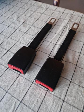 2 auto gordelverleggers 25 cm beschikbaar voor biedingen