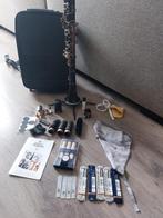 Buffet Crampon E11, Muziek en Instrumenten, Blaasinstrumenten | Klarinetten, Gebruikt, Bes-klarinet, Hout, Met koffer