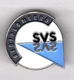 BROCHE SVS GEDIPLOMEERD SCHOONMAAK OPLEIDINGEN (A9)  KIJK OO, Verzamelen, Speldjes, Pins en Buttons, Verzenden, Gebruikt, Overige onderwerpen