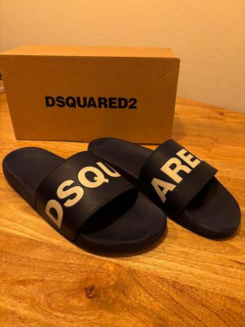 Dsquared2 slippers – Maat 44 beschikbaar voor biedingen