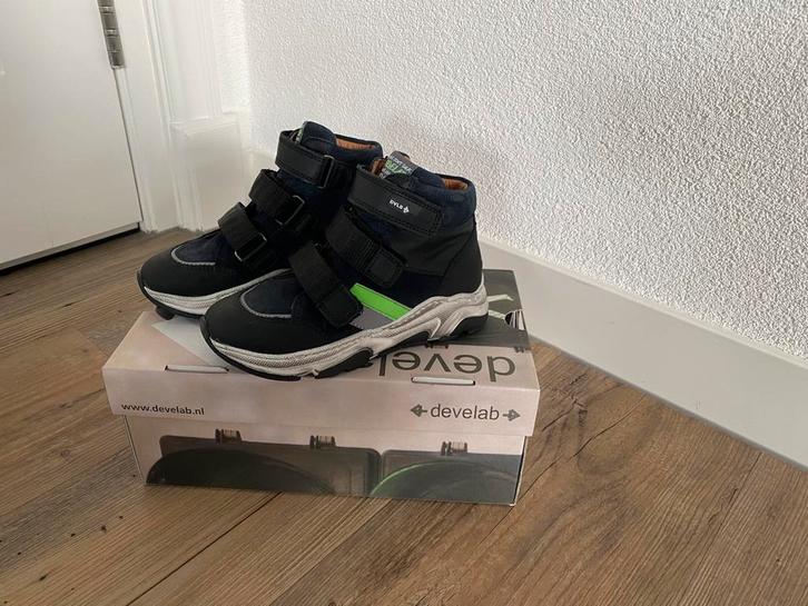 NIEUW! Prachtige DEVELAB echt lederen schoenen maat 28, Kinderen en Baby's, Kinderkleding | Schoenen en Sokken, Nieuw, Schoenen
