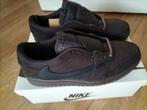 Nike air Jordan low og x Travis Scott brown velvet 46 nieuw, Kleding | Heren, Schoenen, Bruin, Nieuw, Ophalen of Verzenden, Jordan x Travis Scott