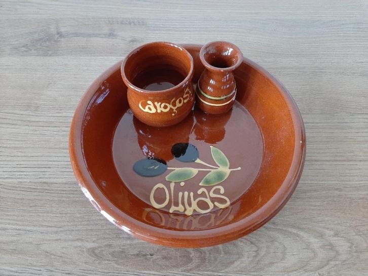 Kersttip! Spaans Tapas Schaaltje, Huis en Inrichting, Keuken | Servies, Zo goed als nieuw, Schaal of Schalen, Overige stijlen
