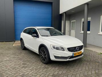 2017 Volvo V60 Cross Country Personenauto beschikbaar voor biedingen