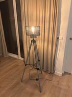 Staande lamp/vloerlamp industrieel, Huis en Inrichting, Ophalen, Zo goed als nieuw, Hout, 150 tot 200 cm